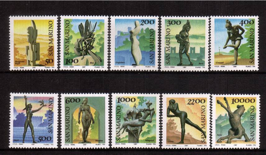 Modern Sculptures in San Marino<br/>
Definitive set of ten supern unmounted mint. 
<br/>SG Cat 32