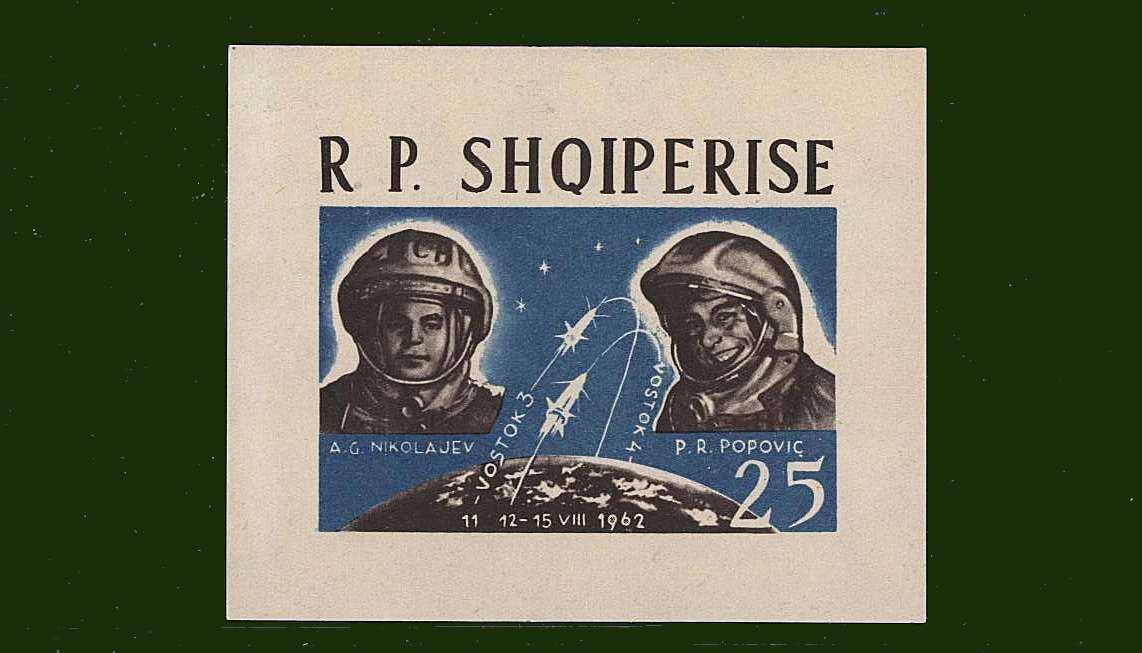 First TeamManned Space Flights - IMPERFORATE.<br/>
A superb unmounted mint minisheet.