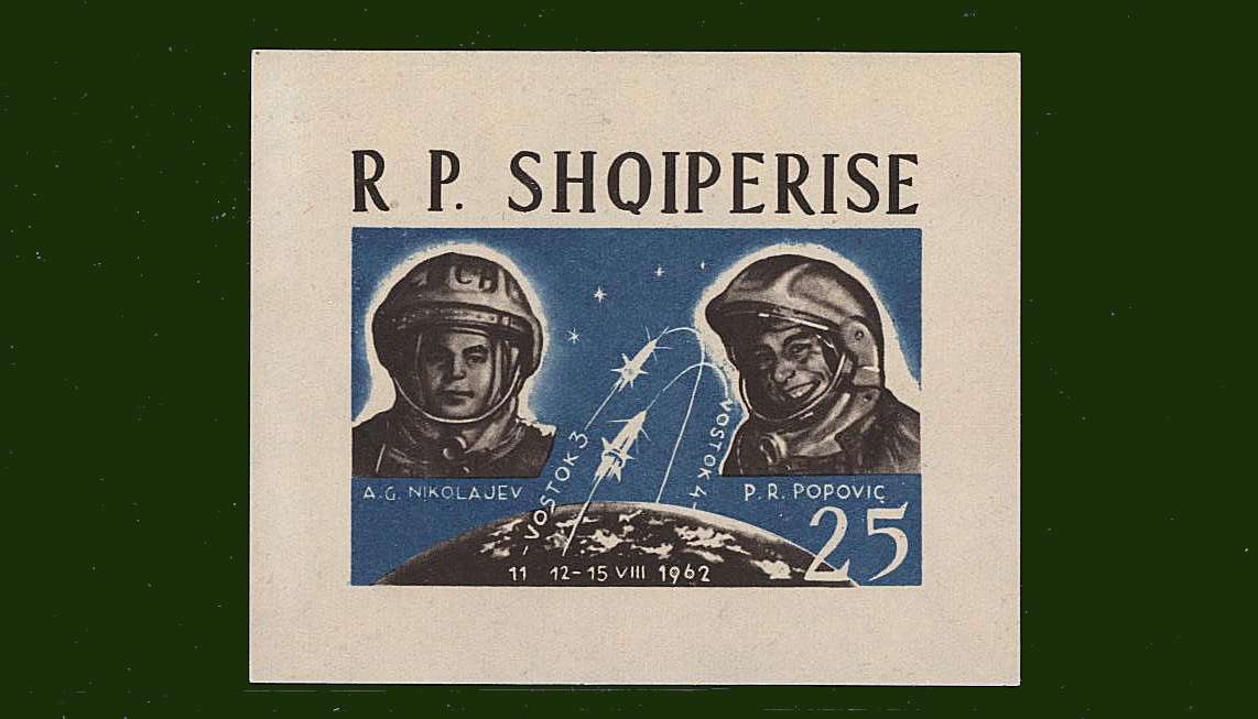 First TeamManned Space Flights - IMPERFORATE.<br/>
A superb unmounted mint minisheet.