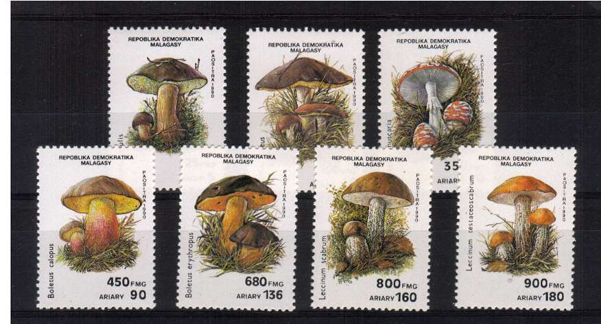 Fungi - Mushrooms set of seven superb unmounted mint. <br/>SG Cat 5.50