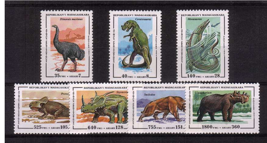 Dinosaurs - Prehistoric Animals set of seven superb unmounted mint.